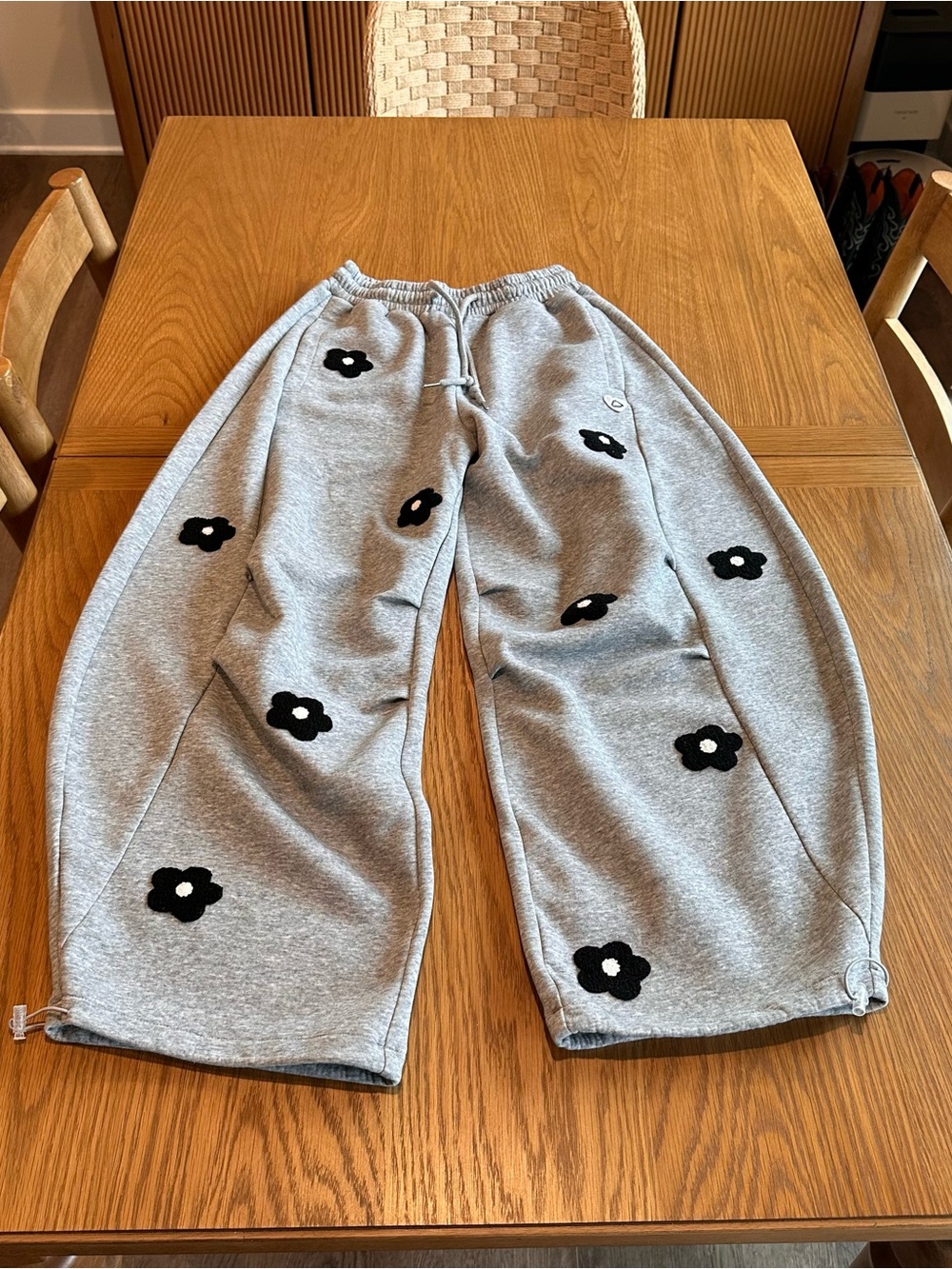 Aelfric Eden Barrel Leg Flower Embroidered Sweatpants